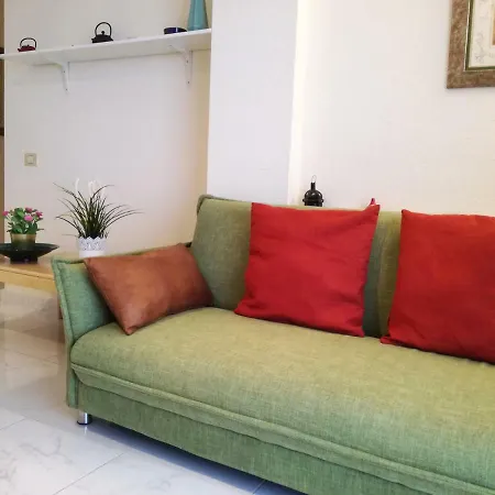 Los Cristianos Diamond * لوس كريستيانوس